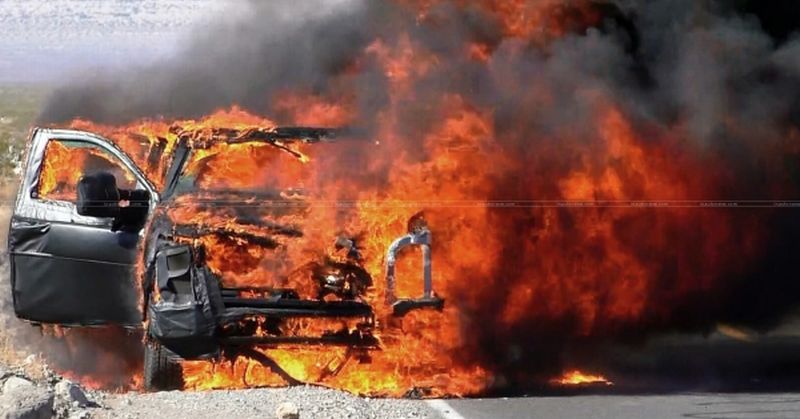 Ilustrasi Suzuki Ertiga Terbakar Depan Hotel Soll Marina Serpong